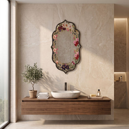Riva Çiçek Formlu ve Motifli Duvar Aynası
