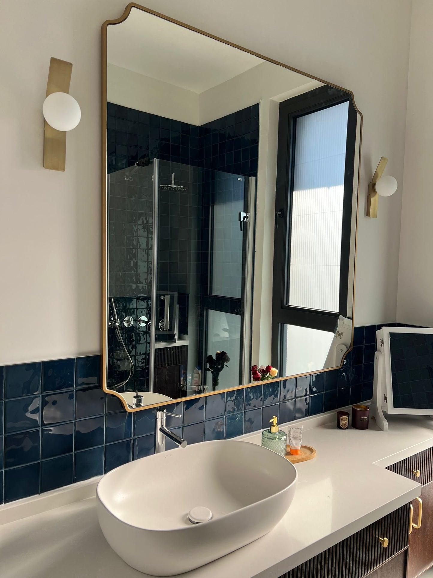 Göksu Asimetrik Duvar Aynası