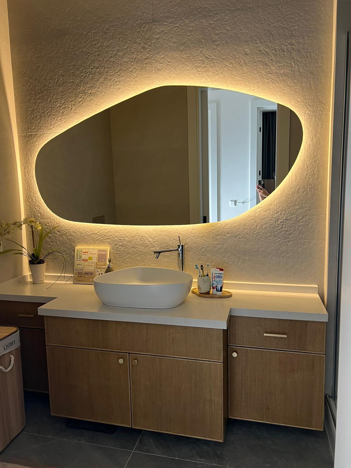 Biga Asimetrik Model Dekoratif Duvar Aynası