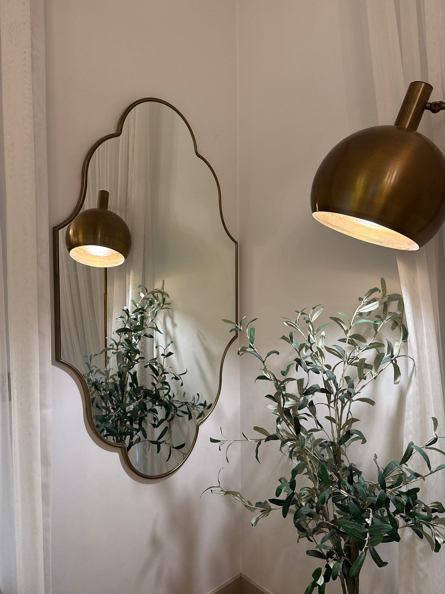 Moda Asimetrik Duvar Aynası